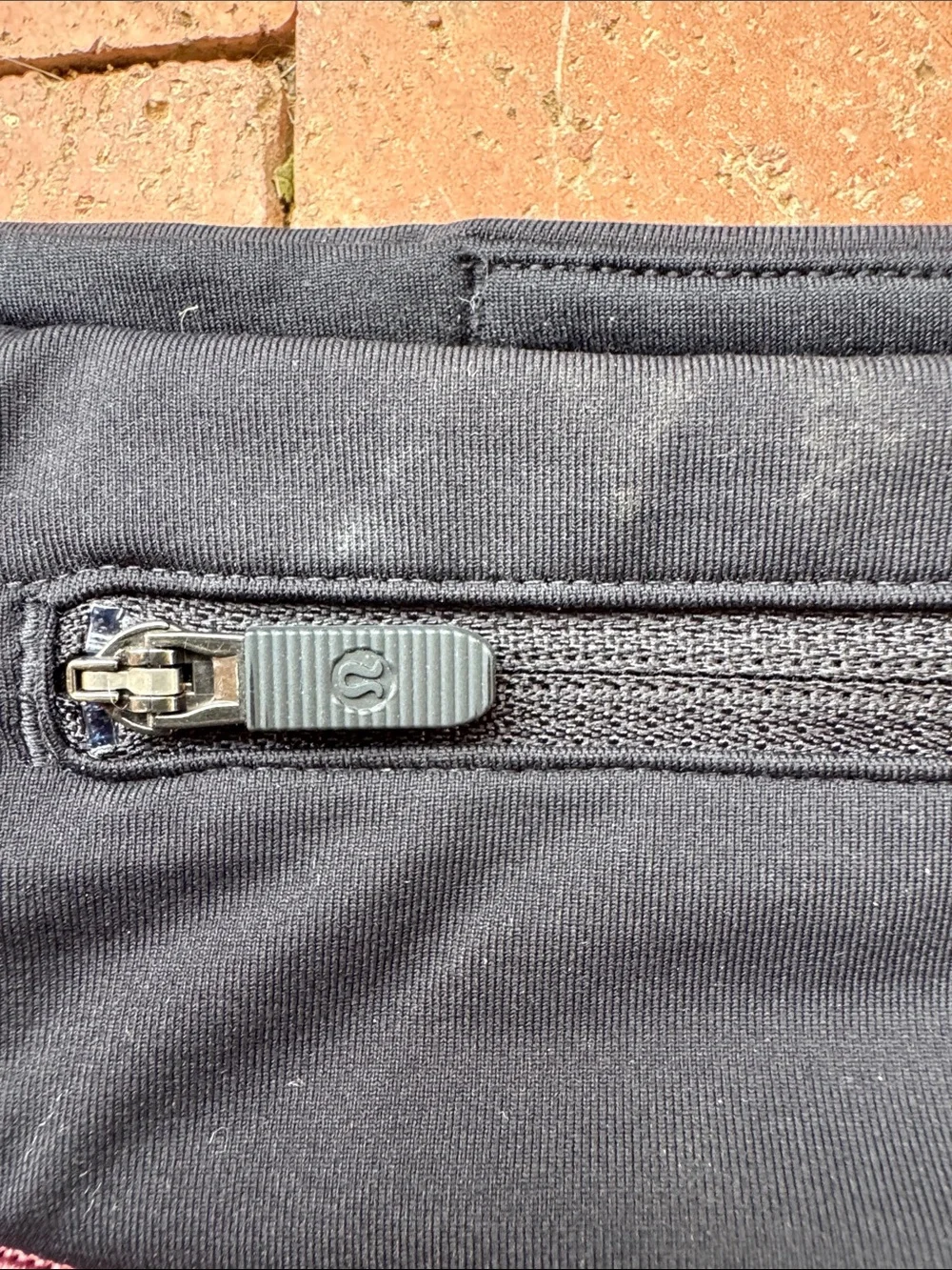 🍋 Lululemon Speed Up Low-Rise Lined 2.5
